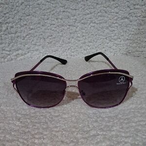 NWOT Womens Mercedes Benz Purple Sunglasses